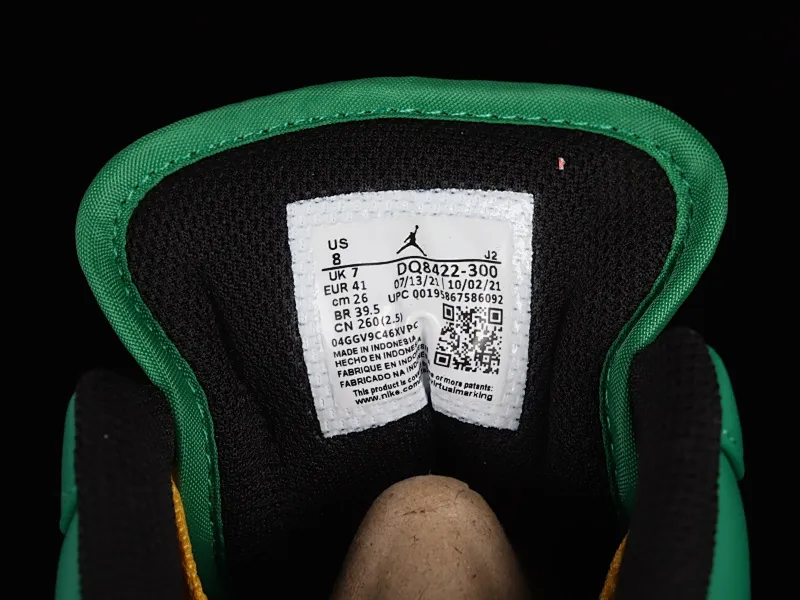 All categories Air Jordan Jordan series basketball shoes Air Jordan 1 Low Air Jordan 1 Low AJ1 Joe 1 black pattern green low-top basketball shoes DQ8422-300